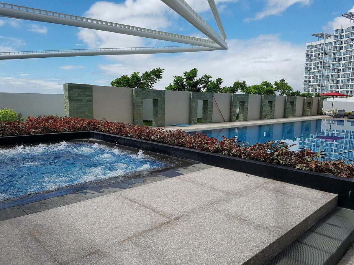 Apartment Sea View At Mactan Newtown Lapu-Lapu City Exterior foto